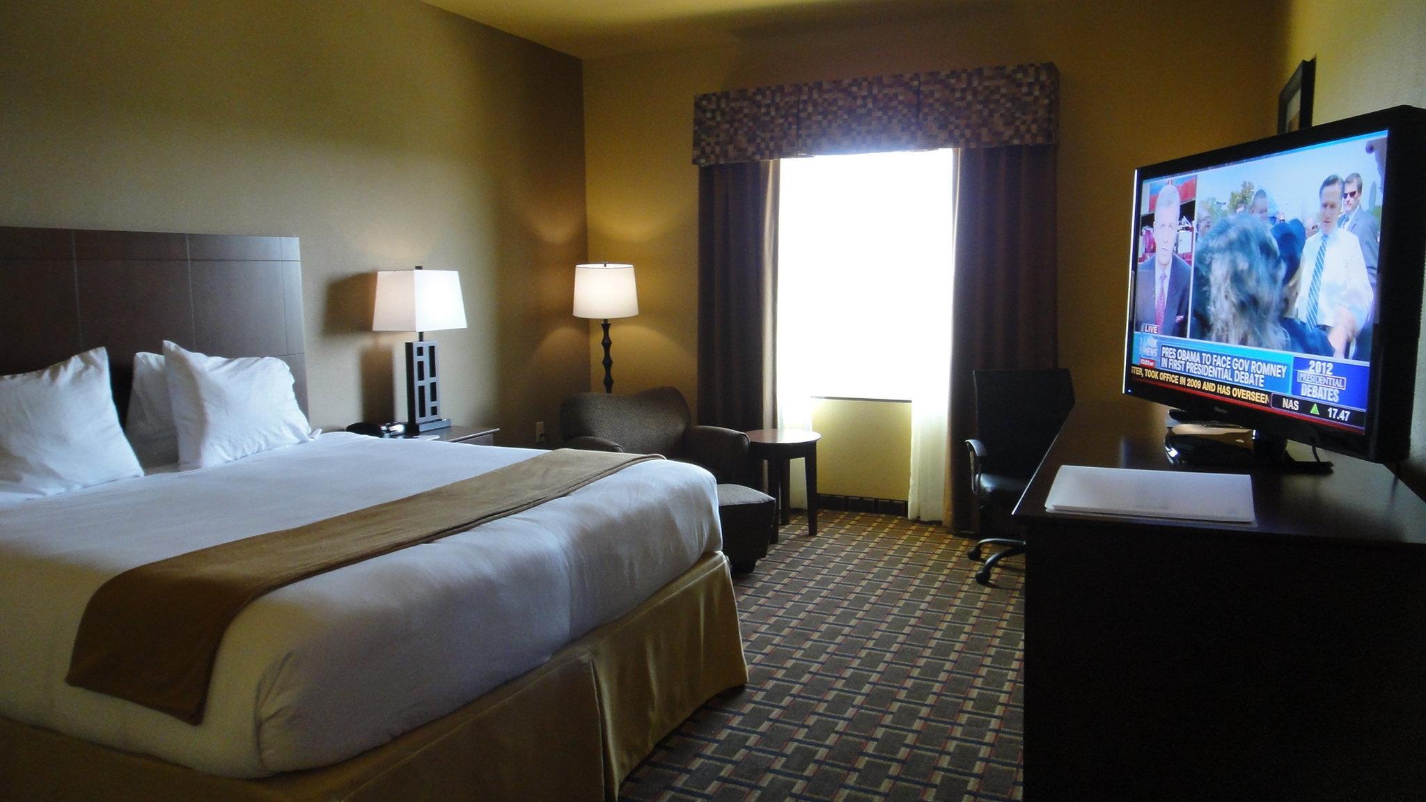 Holiday Inn Express & Suites George West By Ihg חדר תמונה
